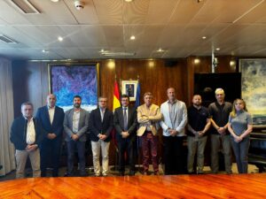 Fenatport presenta su documento de medidas para la mejora del transporte portuario al presidente de Puertos del Estado