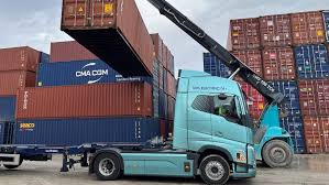 Transportes acuerda con el Comité Nacional de Transporte por Carretera un nuevo Real Decreto-ley con medidas de apoyo al sector del transporte de mercancías